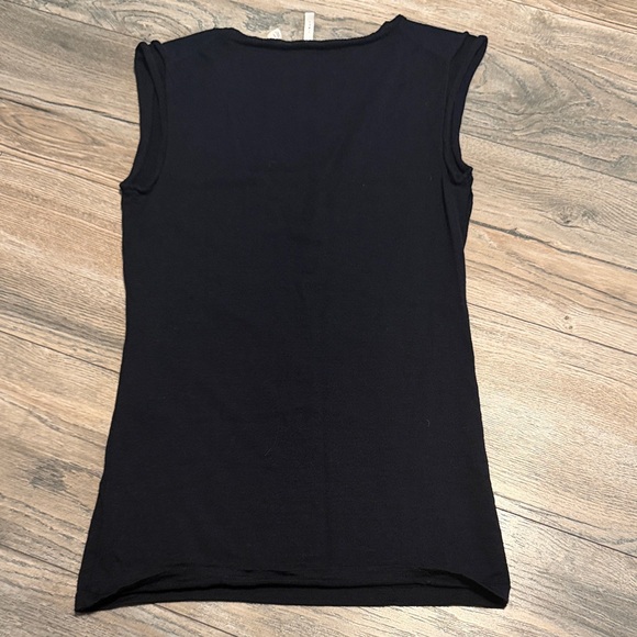 Chic Black Embellished Women's Blouse - Picture 4 of 6